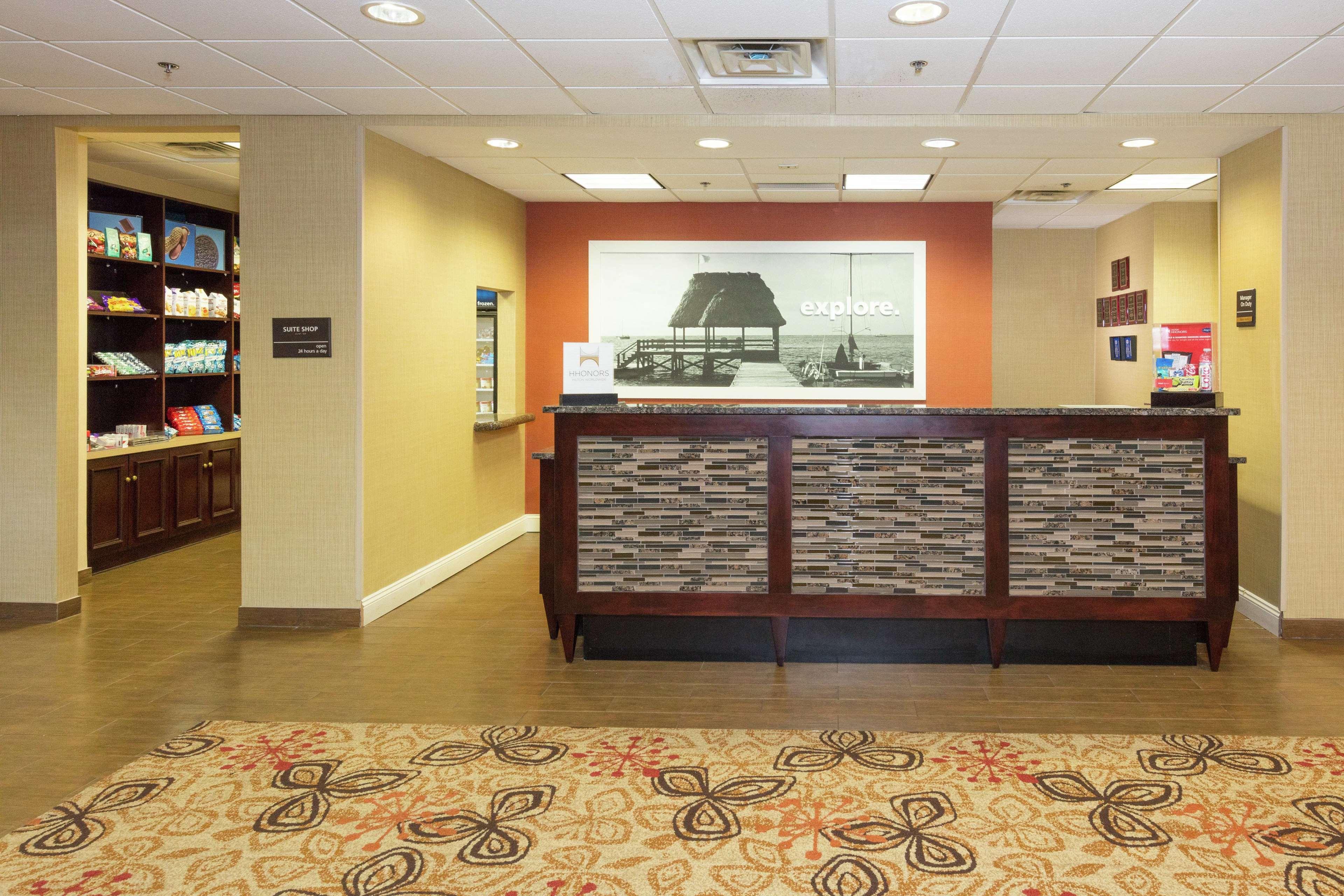 Hampton Inn & Suites Jacksonville-Airport Eksteriør bilde